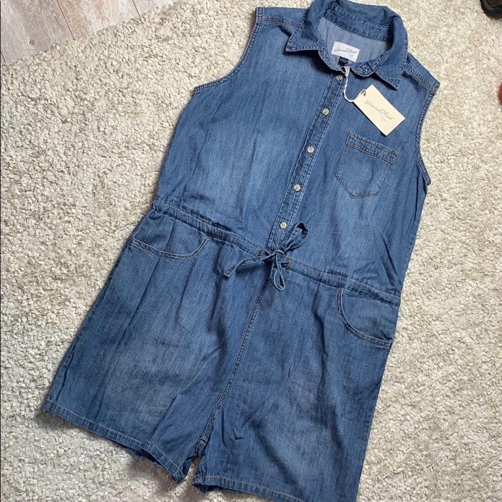 NWT Universal Threads denim short romper w/pockets